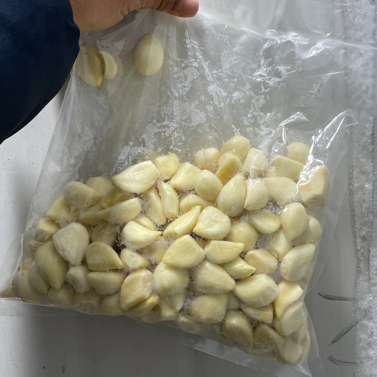 Pealed Garlic